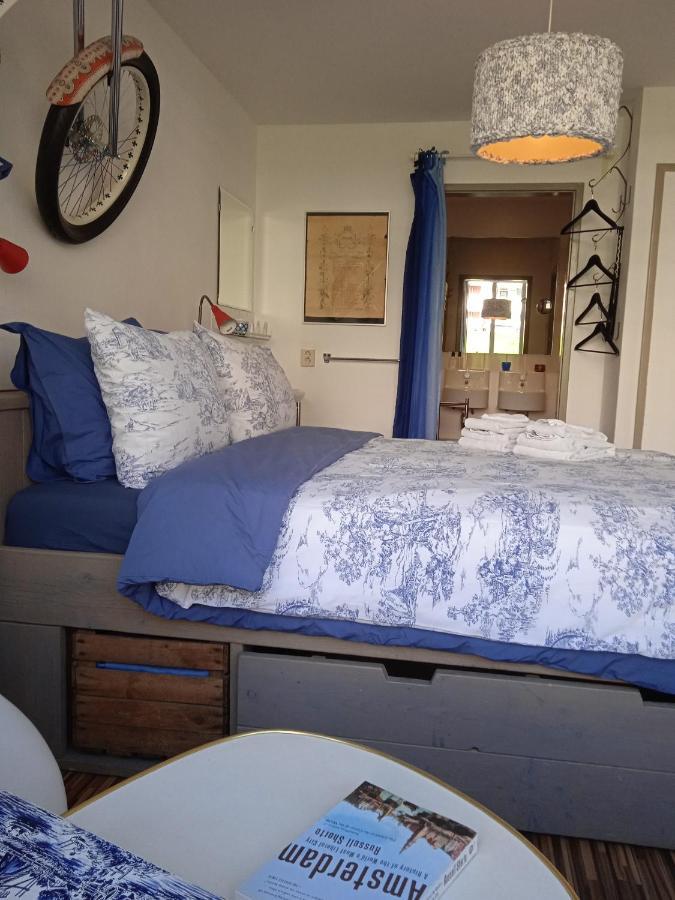 Bed And Breakfast Amsterdam West ภายนอก รูปภาพ